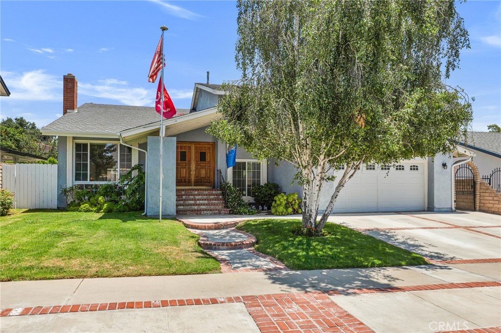 Amazing mid century modern home in Simi Valley, 2-story, 5 bedrooms (1 downstairs, 4 upstairs) 3 bath (2 full, 1 is 3/4). Downstairs, you'll find the spacious living room and den, as well as an area for formal dining, OR extend family room, you choose! The kitchen is very spacious with granite counters, beautiful bay window and extends into the den area. Just off of the kitchen is one bedroom and 3/4 bathroom, perfect for in-laws or elderly parents. Upstairs, you'll find 4 good-sized bedrooms, and 2 full baths.
The backyard is the perfect size with a relaxing pool and hot tub with newly re-built patio. Small grassy area is just the right size to have a little grass, without a ton of maintenance. This home is a true GEM in Simi Valley: Great Location! Great home! Great neighborhood! Great price! (Photos coming soon!)