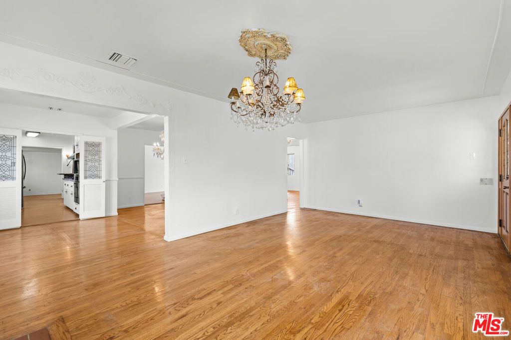 Photo of 11906 Lucile Street, Culver City, CA 90230 (MLS # 25615827)