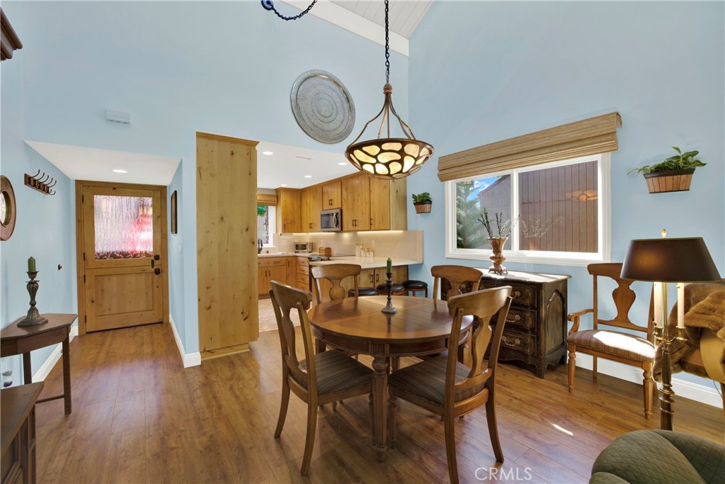 31303 E Nine Drive 34G