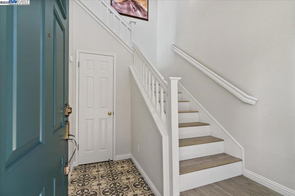 4605 Keller Ridge Dr