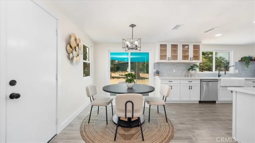 Banning, California 92220, United States, 3 Bedrooms Bedrooms, ,2 BathroomsBathrooms,Residential,Active,184823