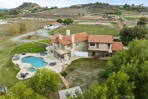 38405 Avenida La Cresta Murrieta CA 92562