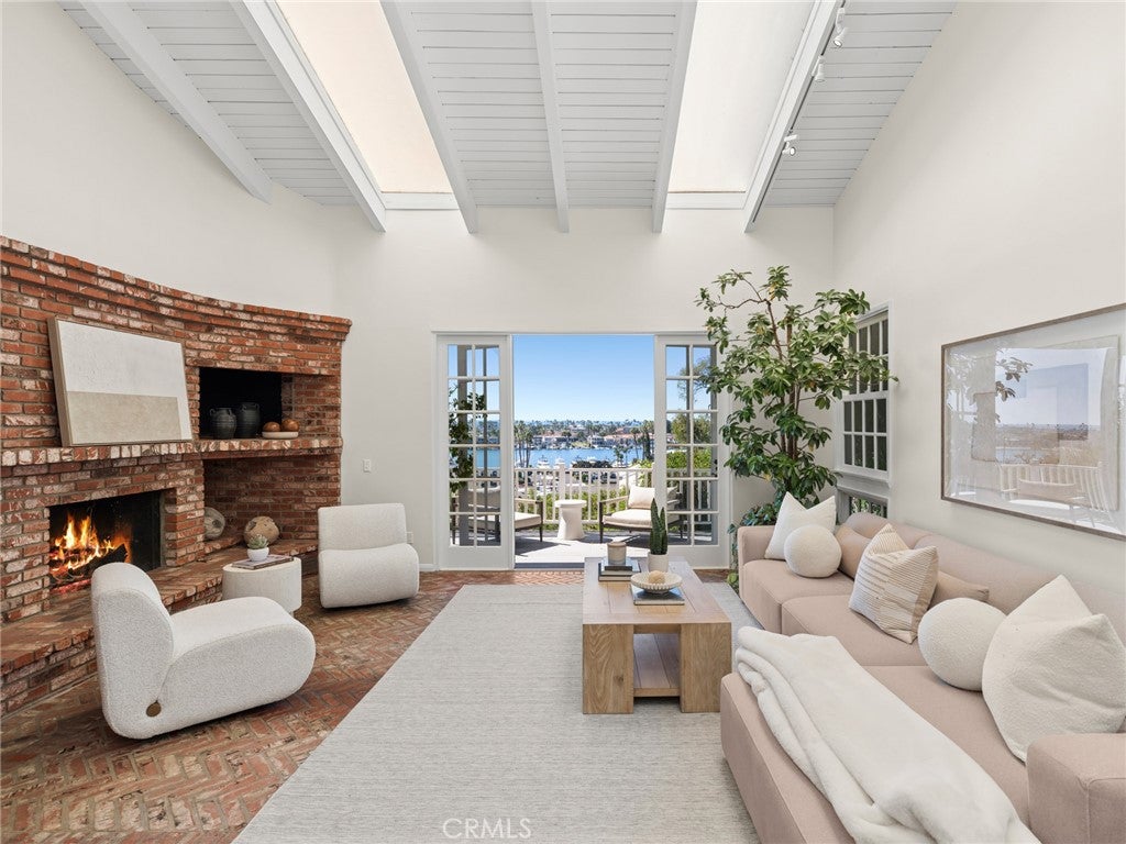 2311 Cliff Drive