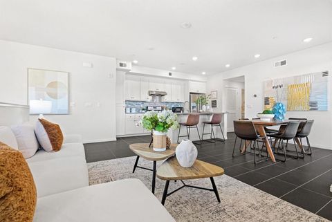Photo of 2011 Mahuron Circle, San Jose, CA 95133 (MLS # ML82047039)