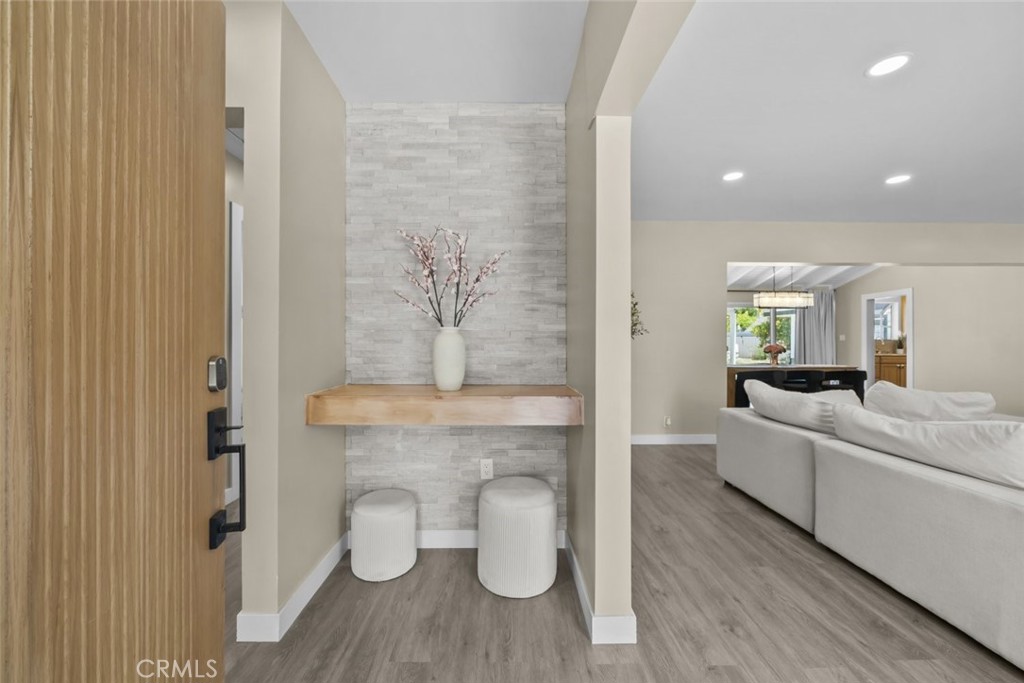Properties 17441 Rayen Street