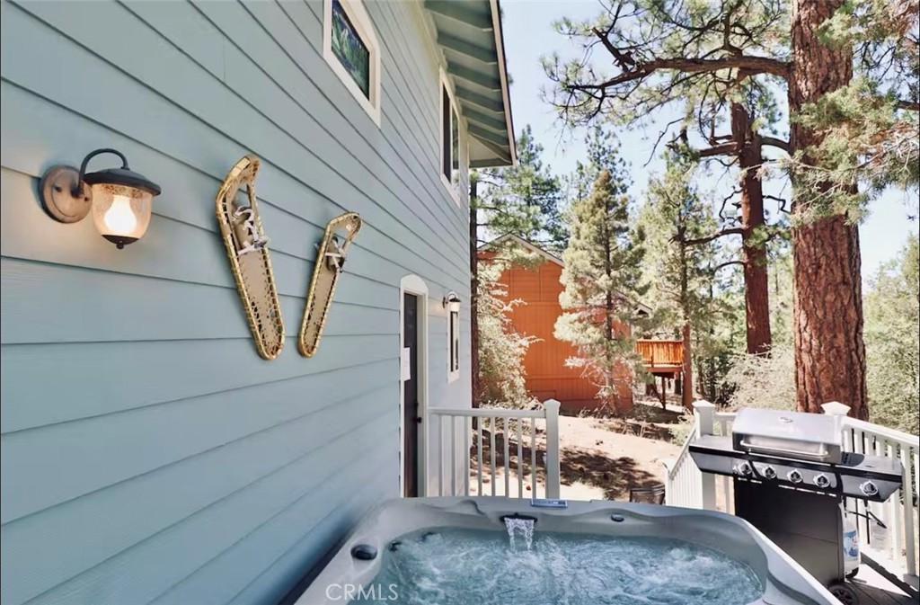 550 Villa Grove Avenue