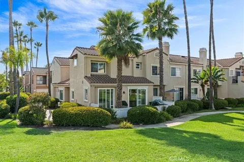 4 Chandon, Laguna Niguel, CA 92677 - MLS#: OC25229129