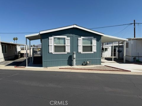 Photo of 43601 Florida Avenue #43, Hemet, CA 92544 (MLS # SW26112731)