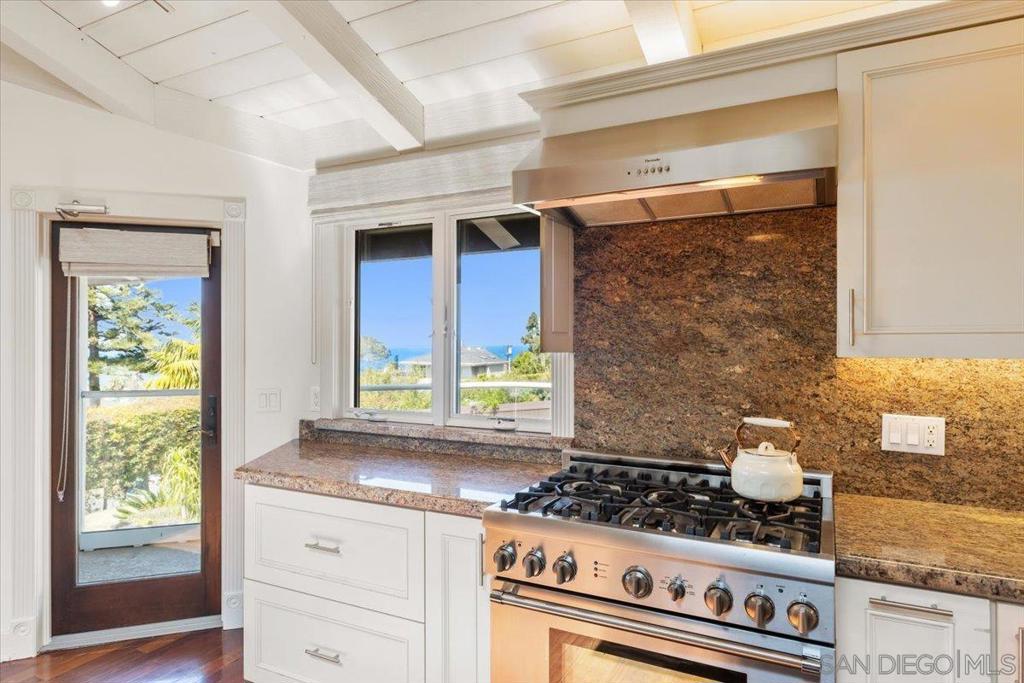 Del Mar - Residential