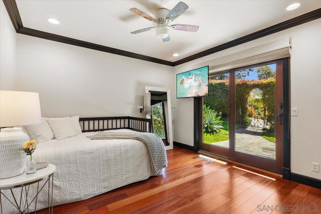 Del Mar - Residential