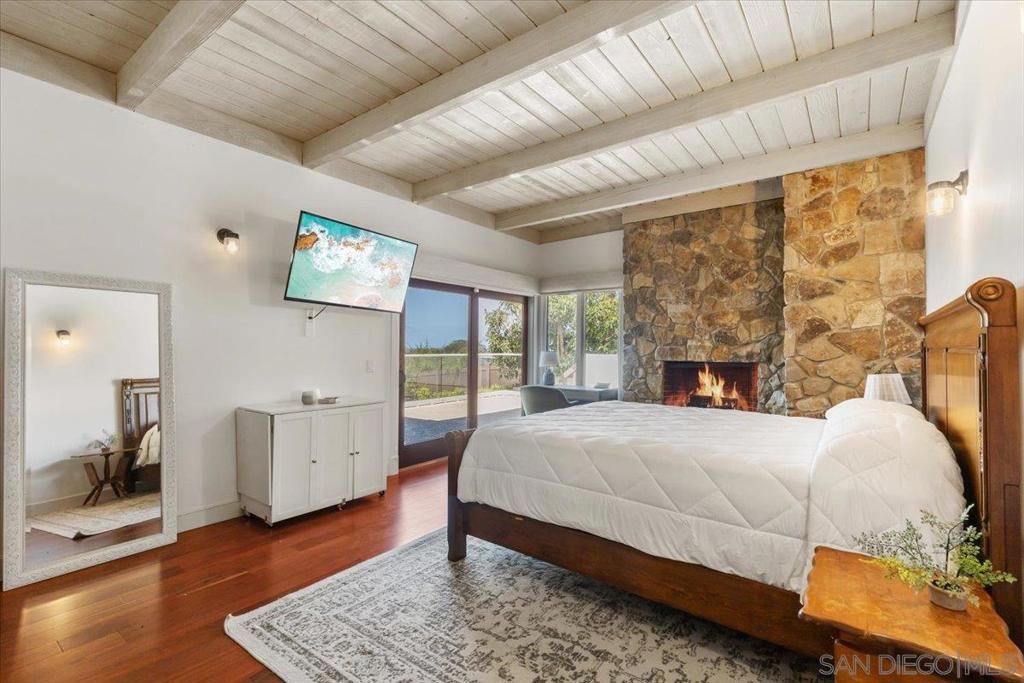 Del Mar - Residential