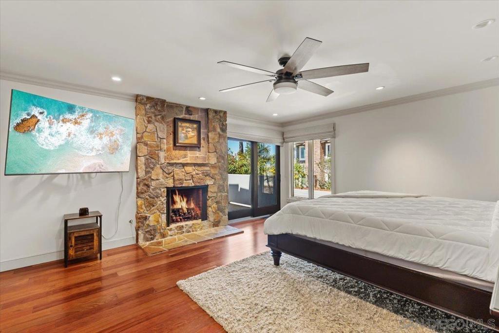 Del Mar - Residential