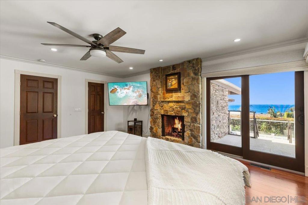 Del Mar - Residential