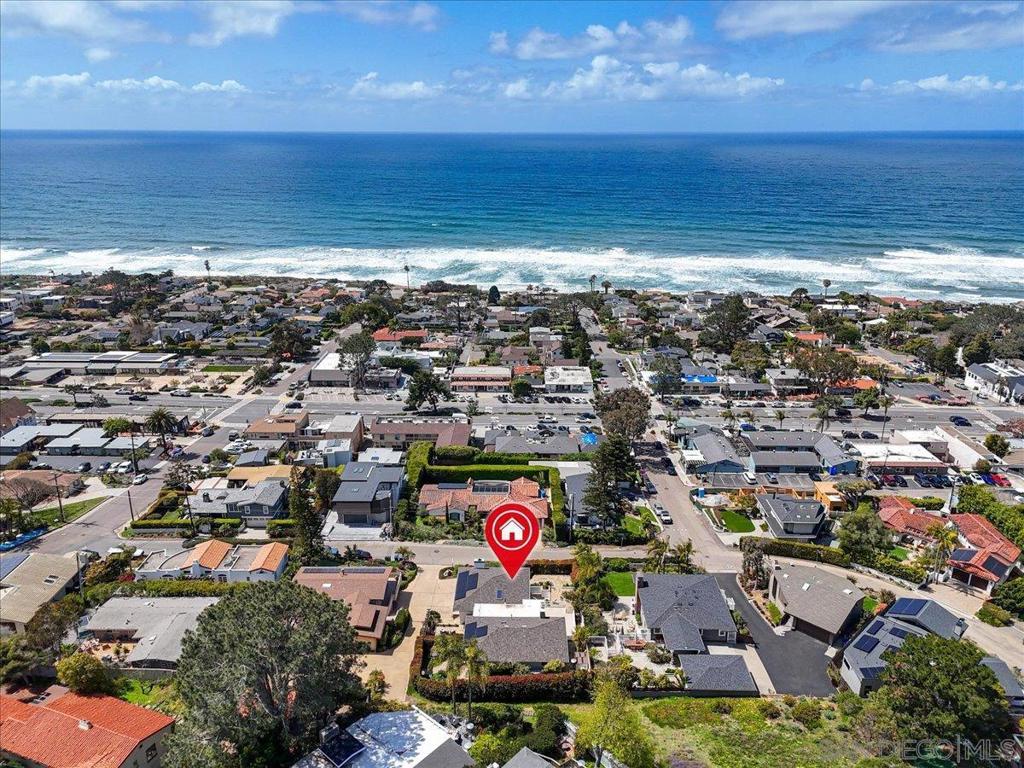 Del Mar - Residential