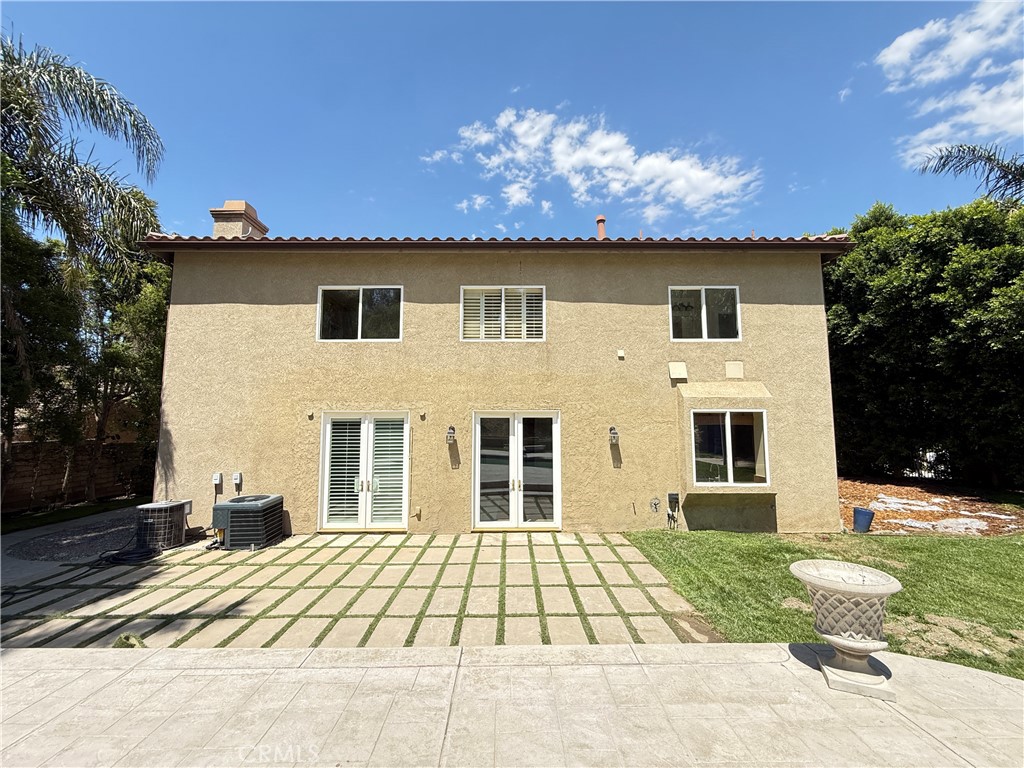 Properties 2 11737 Lois Court