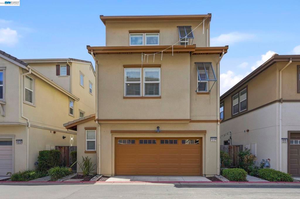 416 Dewitt Ln LN, Alameda CA 94501