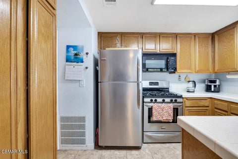 Tiny photo for 6059 Paseo Encantada, Camarillo, CA 93012 (MLS # 226004084)