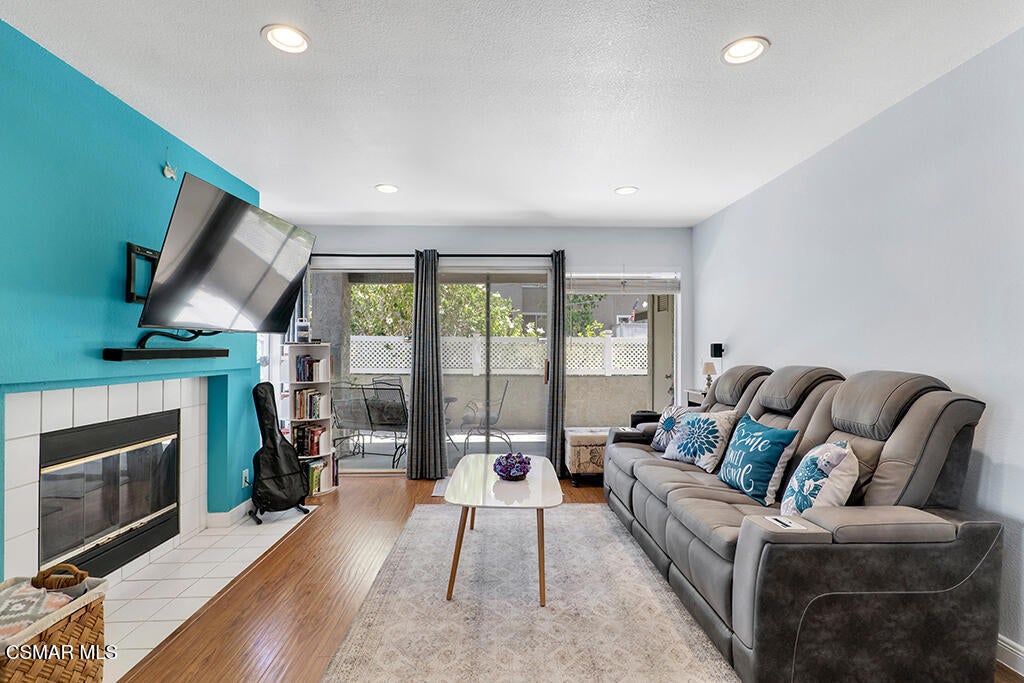 6059 Paseo Encantada