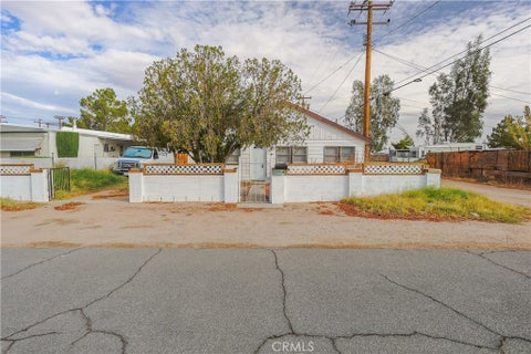 Photo of 6612 Ash Avenue, Inyokern, CA 93527 (MLS # SR26203939)