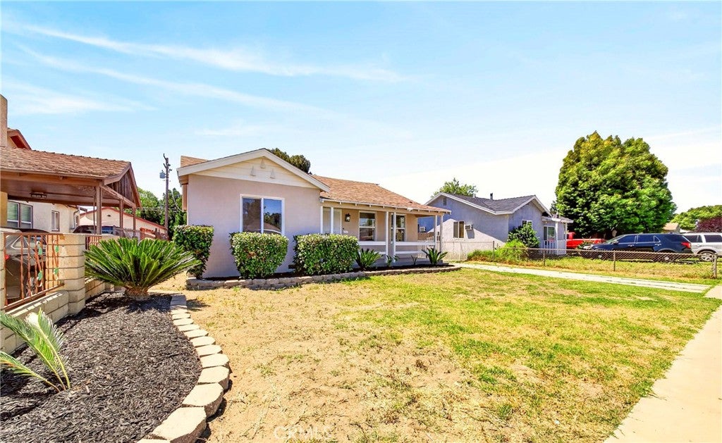 1165 Magnolia Avenue