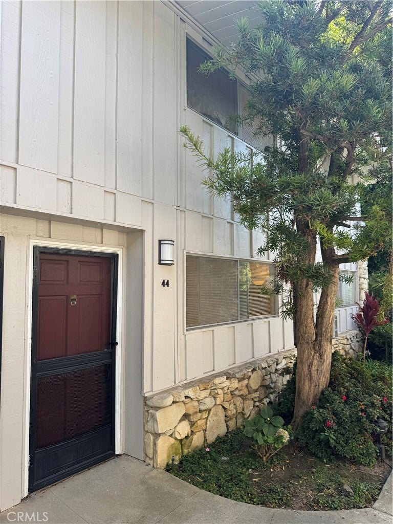 Photo of 4040 Grand View BLVD #44, Los Angeles, CA 90066 (MLS # SR26168110)