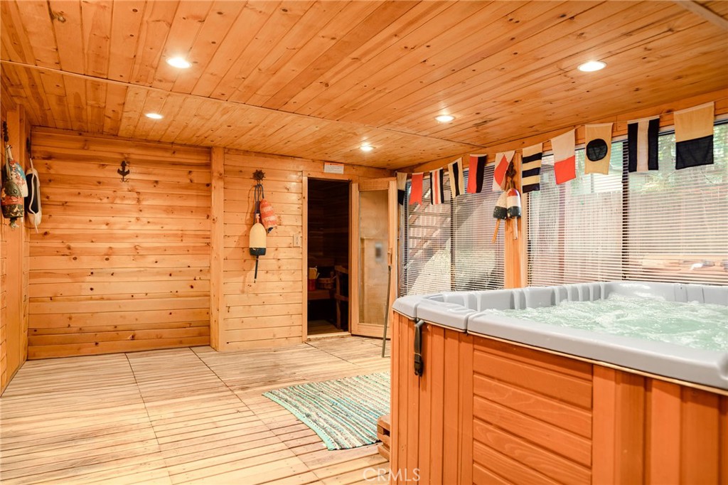 Upper Rowco (UPRW) - Residential