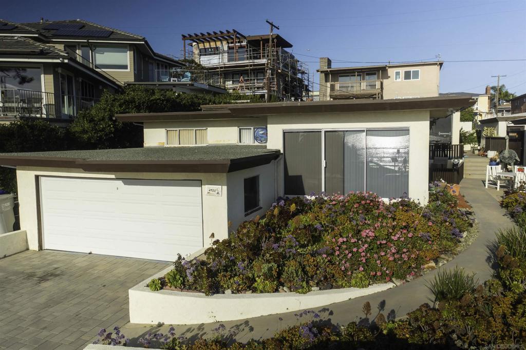 4933 Ocean Boulevard