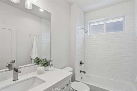 Tiny photo for 2460 Victoria Ave #104, San Luis Obispo, CA 93401 (MLS # SC26076885)