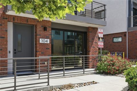 Tiny photo for 2460 Victoria Ave #104, San Luis Obispo, CA 93401 (MLS # SC26076885)