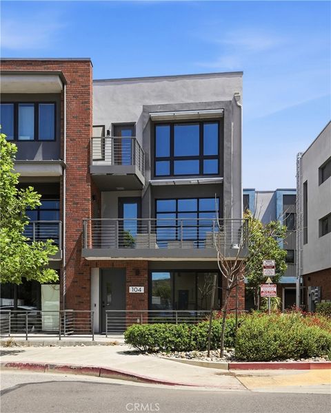 Tiny photo for 2460 Victoria Ave #104, San Luis Obispo, CA 93401 (MLS # SC26076885)