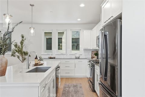 Tiny photo for 2460 Victoria Ave #104, San Luis Obispo, CA 93401 (MLS # SC26076885)