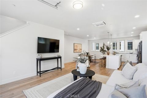 Tiny photo for 2460 Victoria Ave #104, San Luis Obispo, CA 93401 (MLS # SC26076885)