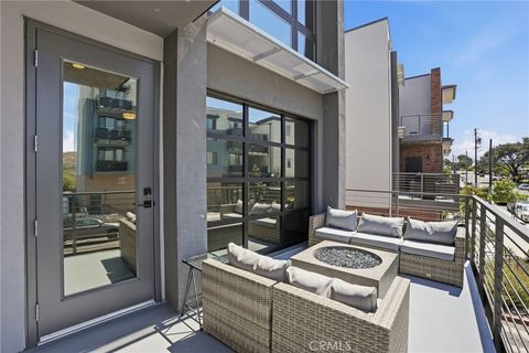 Tiny photo for 2460 Victoria Ave #104, San Luis Obispo, CA 93401 (MLS # SC26076885)