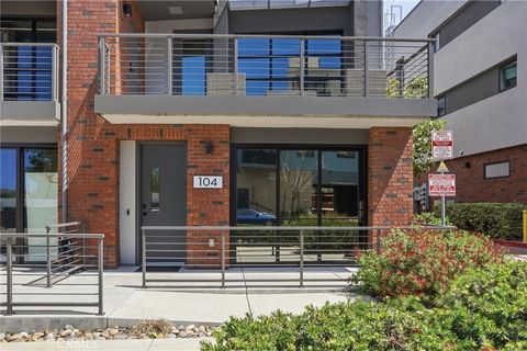 Tiny photo for 2460 Victoria Ave #104, San Luis Obispo, CA 93401 (MLS # SC26076885)