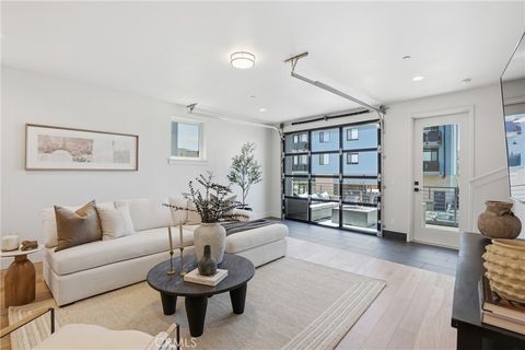 Tiny photo for 2460 Victoria Ave #104, San Luis Obispo, CA 93401 (MLS # SC26076885)