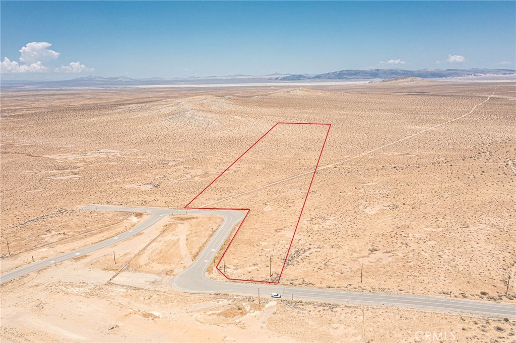 Over 17 acres of wide-open space just off Hwy 58 in Hinkley.