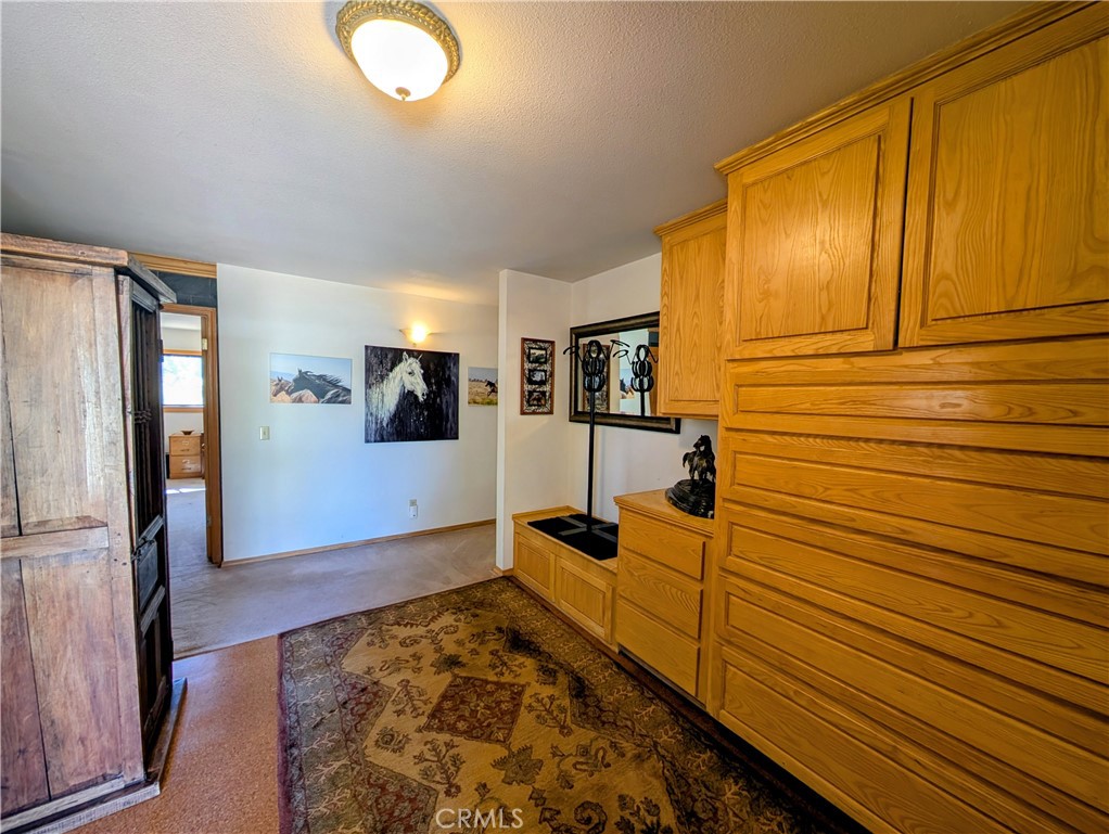 1575 Petersen Lane