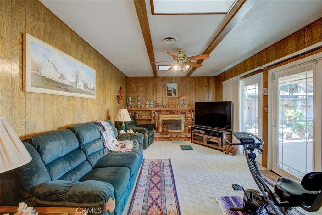 1625 Sheldon