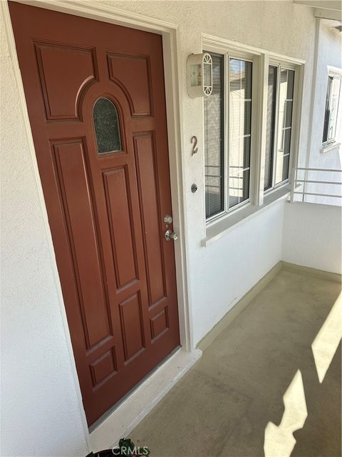 Photo of 139 10th St #2, Seal Beach, CA 90740 (MLS # OC25263248)