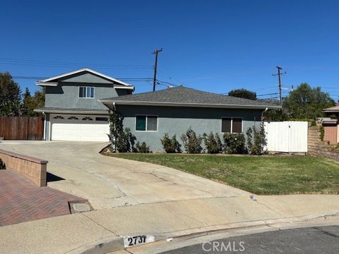 Photo of 2737 Pattiglen Ave, La Verne, CA 91750 (MLS # IV25242147)