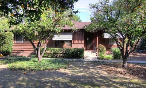 Photo of 6352 6352 N Muscatel, San Gabriel, CA 91775 (MLS # WS25229812)