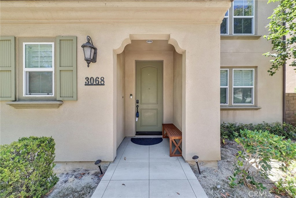 3068 E Santa Fe