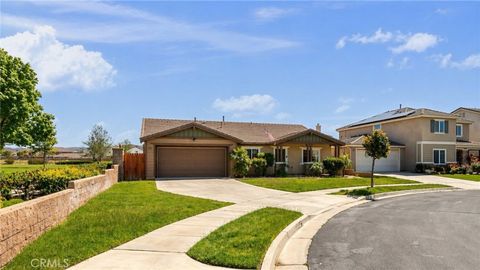 Photo of 279 Alverstone St, Hemet, CA 92543 (MLS # IV26088920)