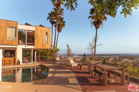 Photo of 7650 Curson Terrace, Los Angeles, CA 90046 (MLS # 25629515)