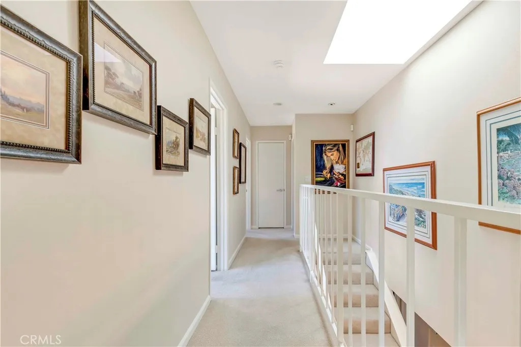 Laguna Beach, California 92651, United States, 3 Bedrooms Bedrooms, ,3 BathroomsBathrooms,Residential,Active,214986