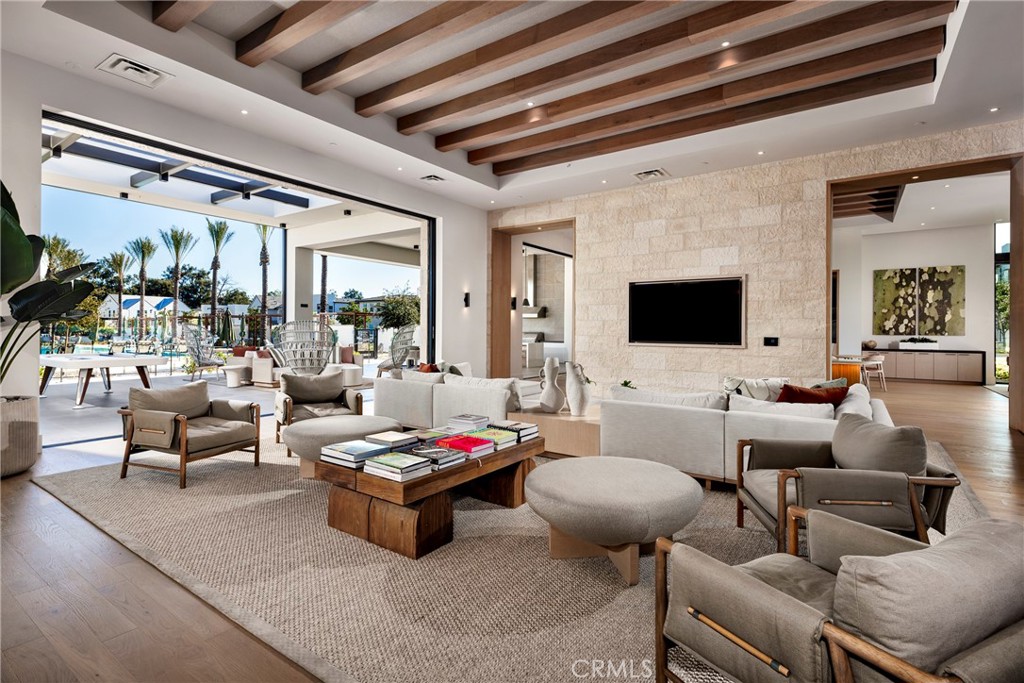 The Sequoias at the Meadows - Residential