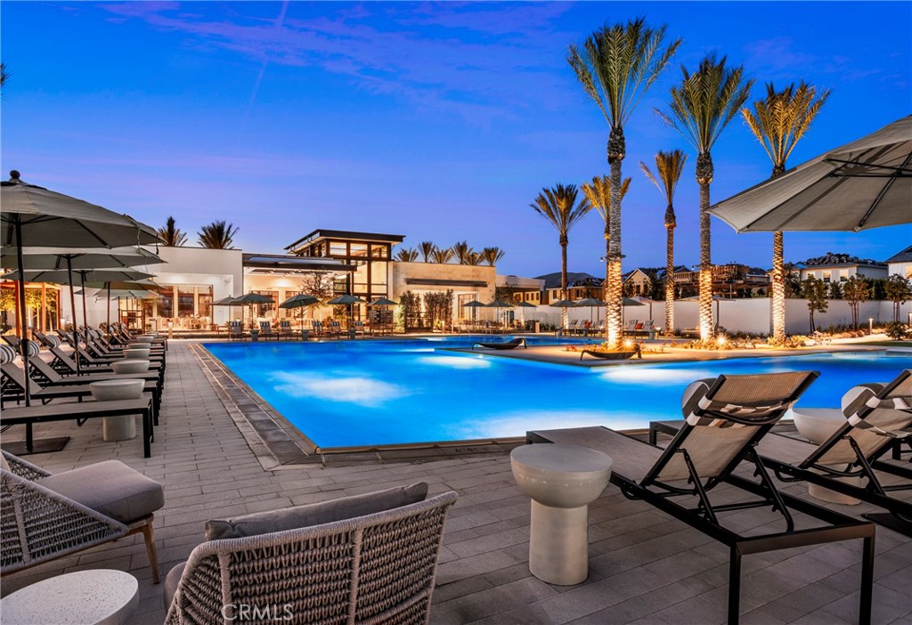 The Sequoias at the Meadows - Residential