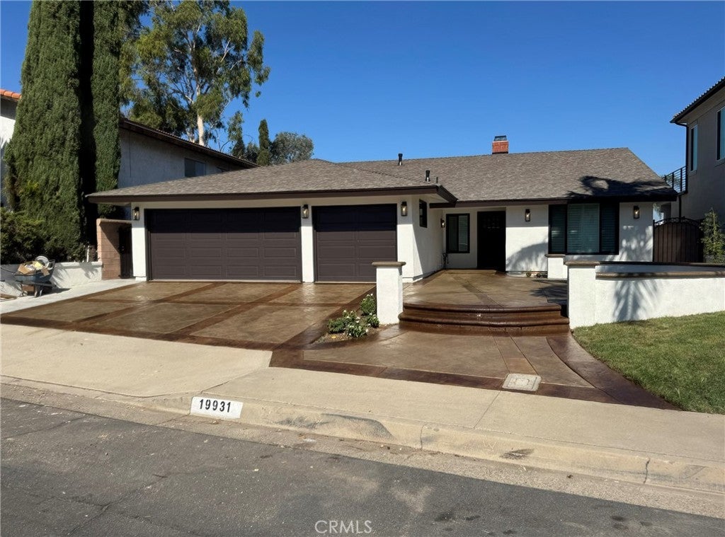 19931 Crestknoll
