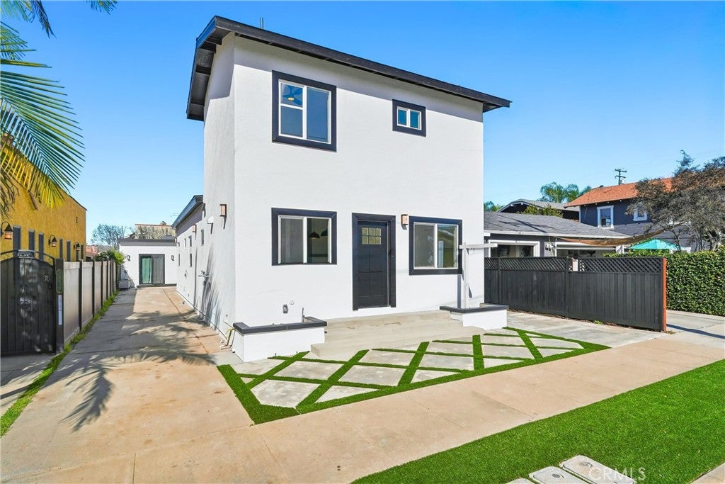 3519 E Colorado St