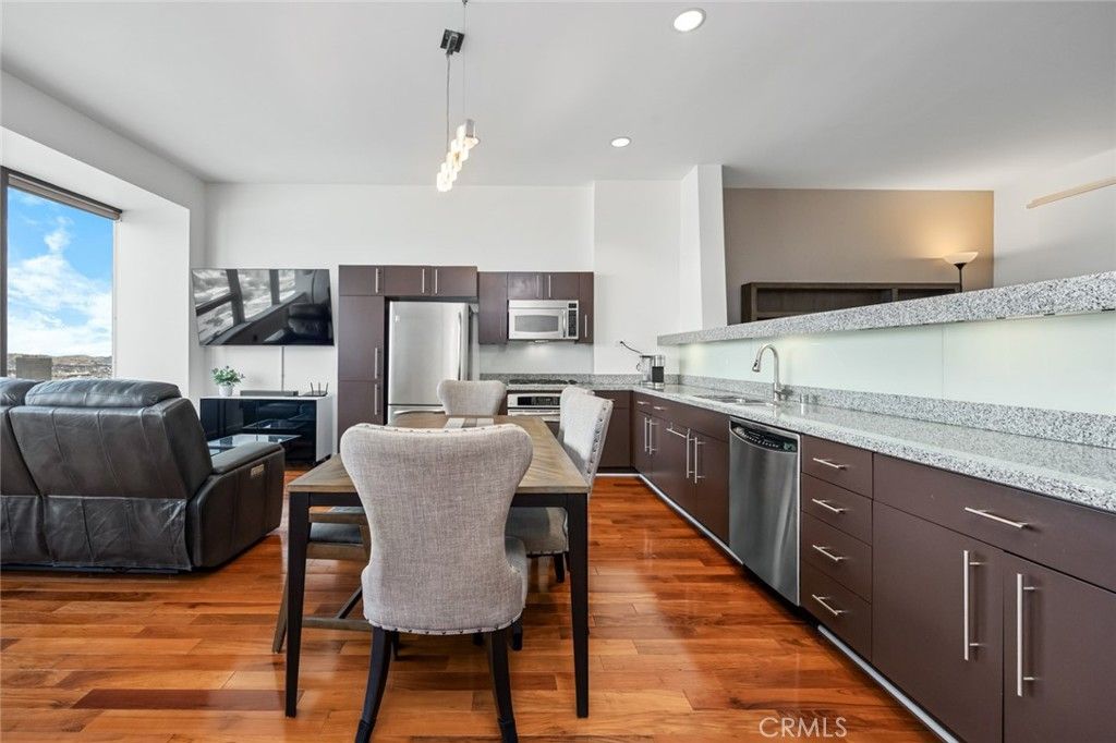 Photo of 1100 Wilshire Blvd #3005, Los Angeles, CA 90017 (MLS # PW26065230)